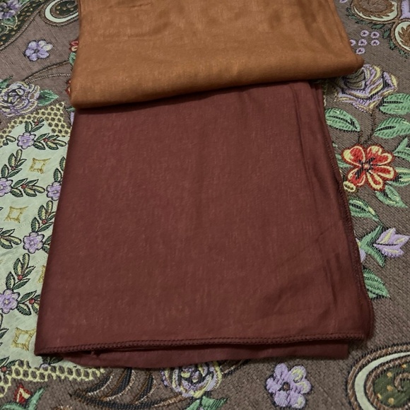 Hijabs Made in Dubai UAE Jersey Material Brown colors - Picture 3 of 6